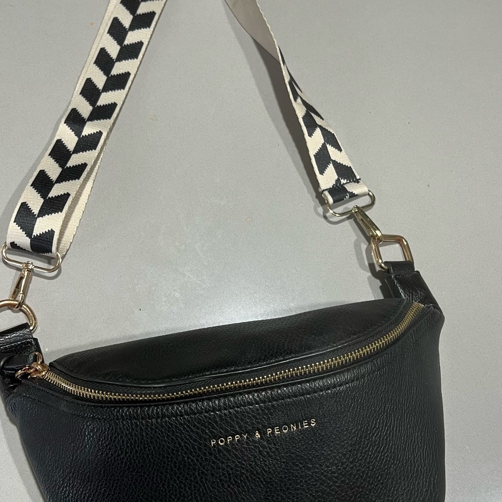 Poppy & Peonies Black Crossbody Bag with (generic) Black and White Strap